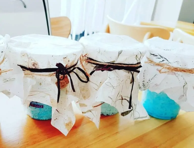 Natural DIY dehumidifiers