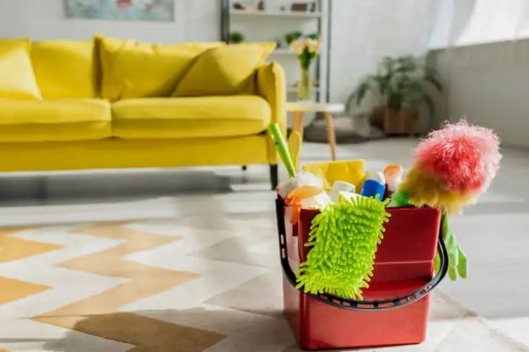 Cleaning home