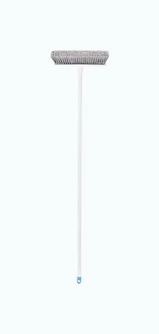 Product Image of the AmazonBasics Angled Push Broom