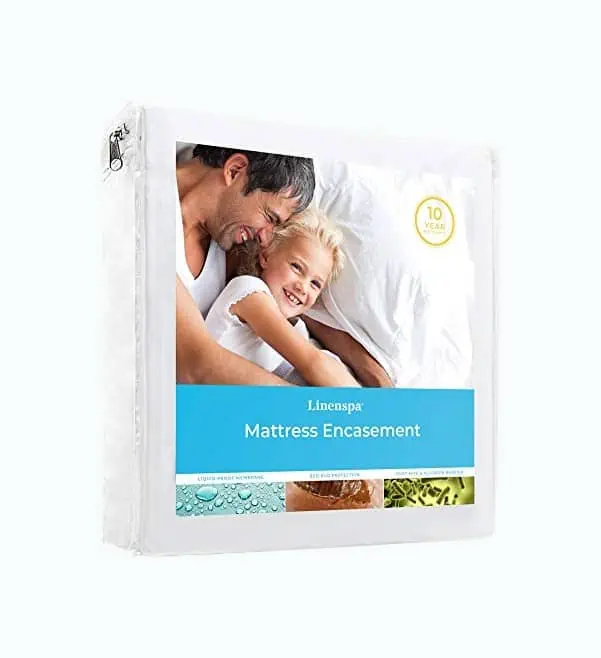 Product Image of the LinenSpa Zippered Hypoallergenic Mattress Cover